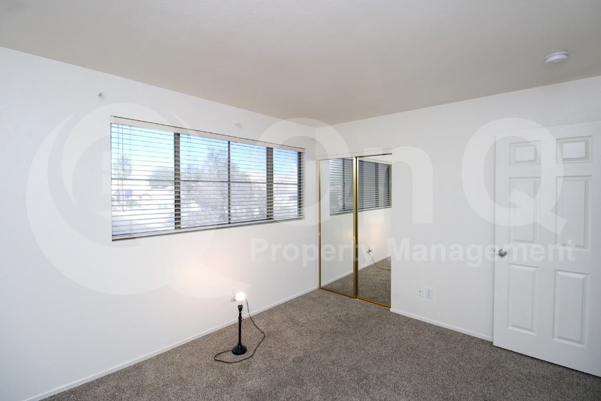 4759 E Lavender Ln - Photo 5 of 15