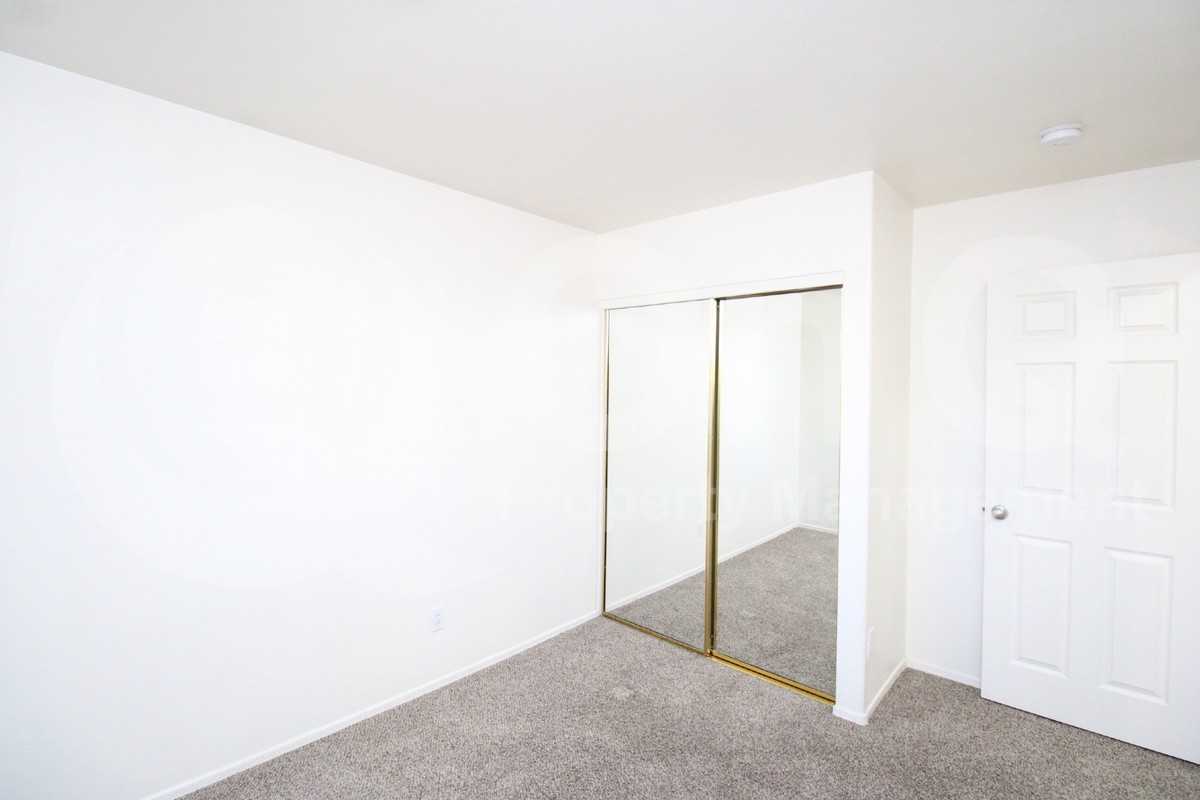 4759 E Lavender Ln - Photo 6 of 15