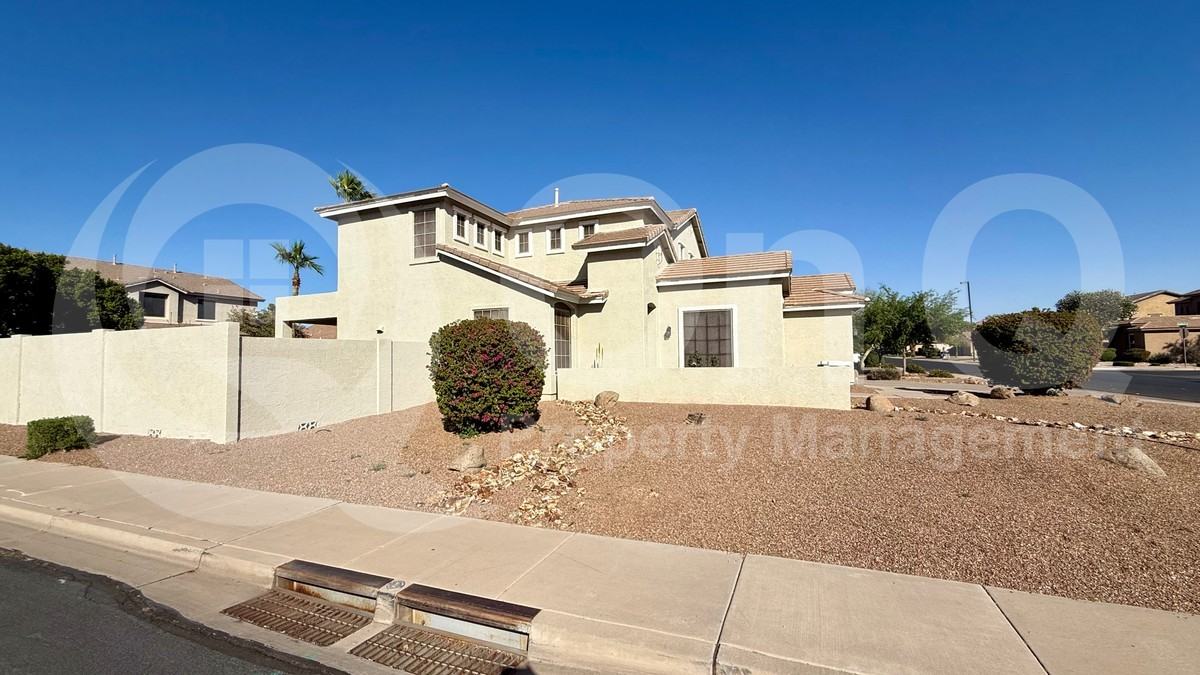 4036 E Dublin St - Photo 4 of 37