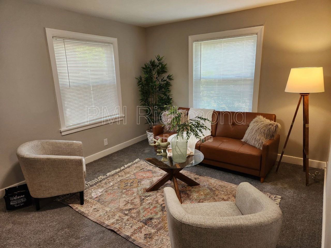 3354 Chapel Dr - Photo 5 of 17