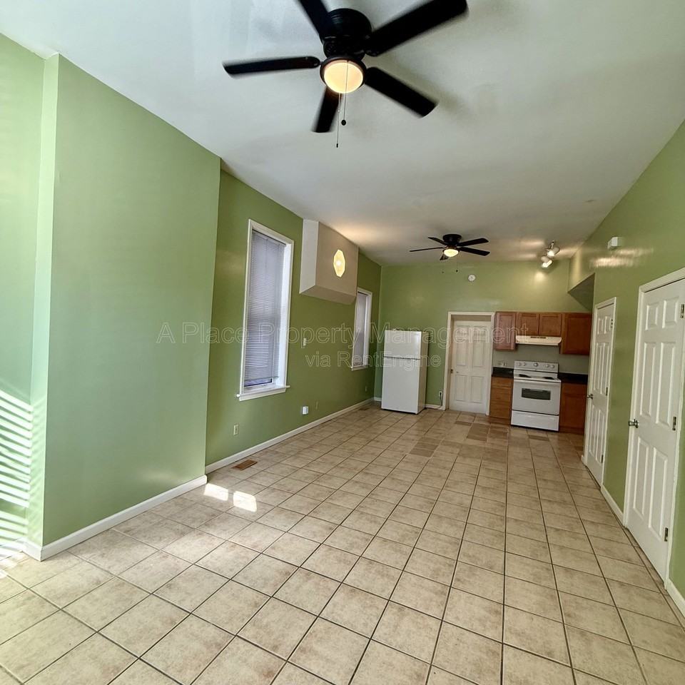 3115 Magnolia Ave #1stFL - Photo 2 of 9