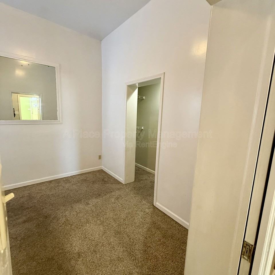 3115 Magnolia Ave #1stFL - Photo 6 of 9