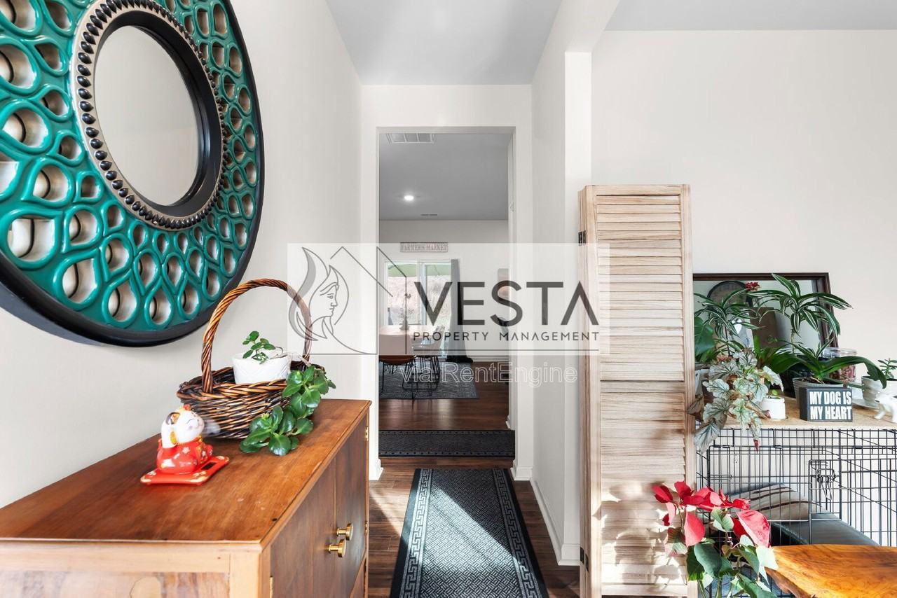 575 Country Oak Dr - Photo 2 of 28