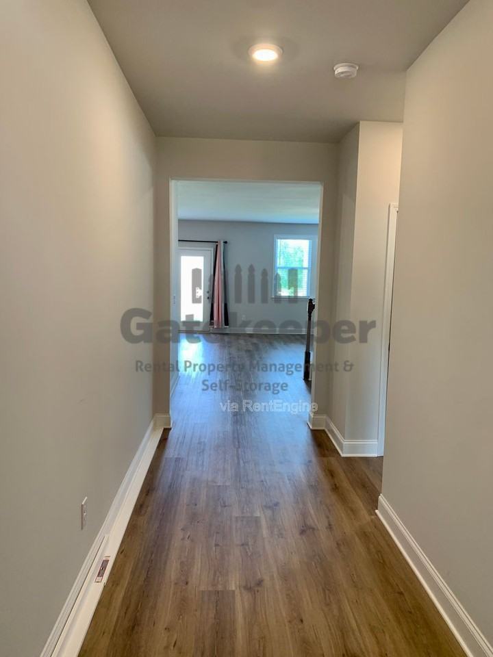 600 Cunninghame Ct - Photo 5 of 29