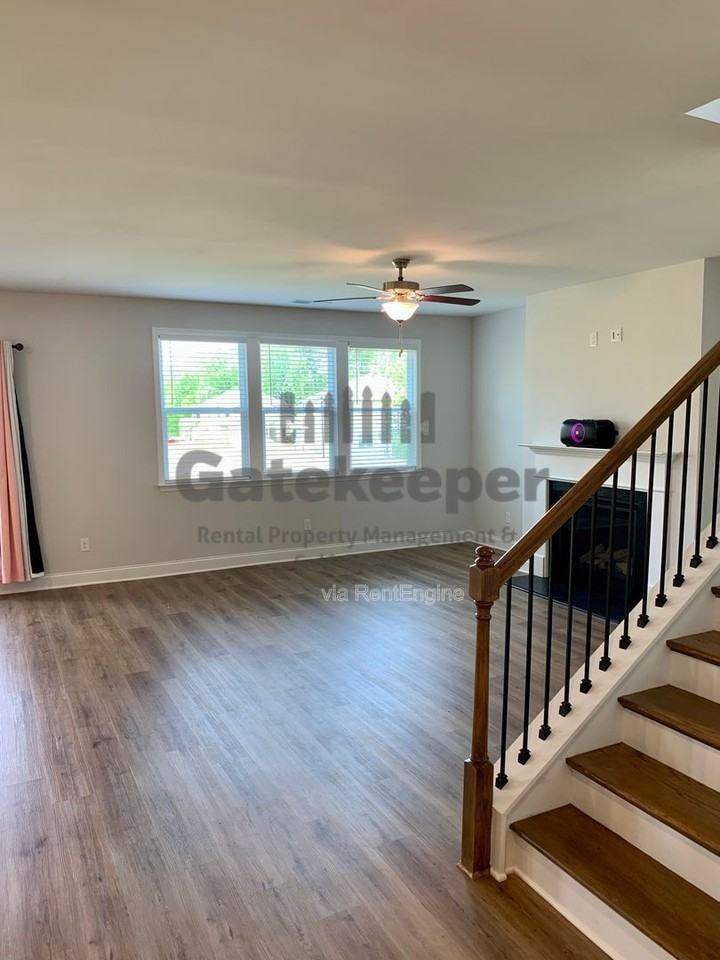 600 Cunninghame Ct - Photo 6 of 29