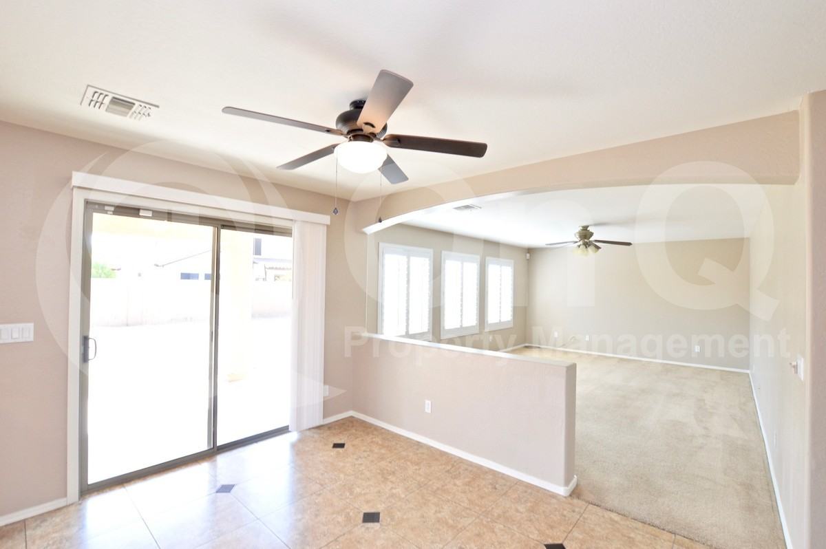 16185 W Shangri La Rd - Photo 6 of 28