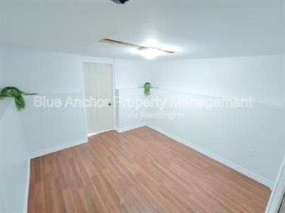 135 Spring St - Photo 4 of 12