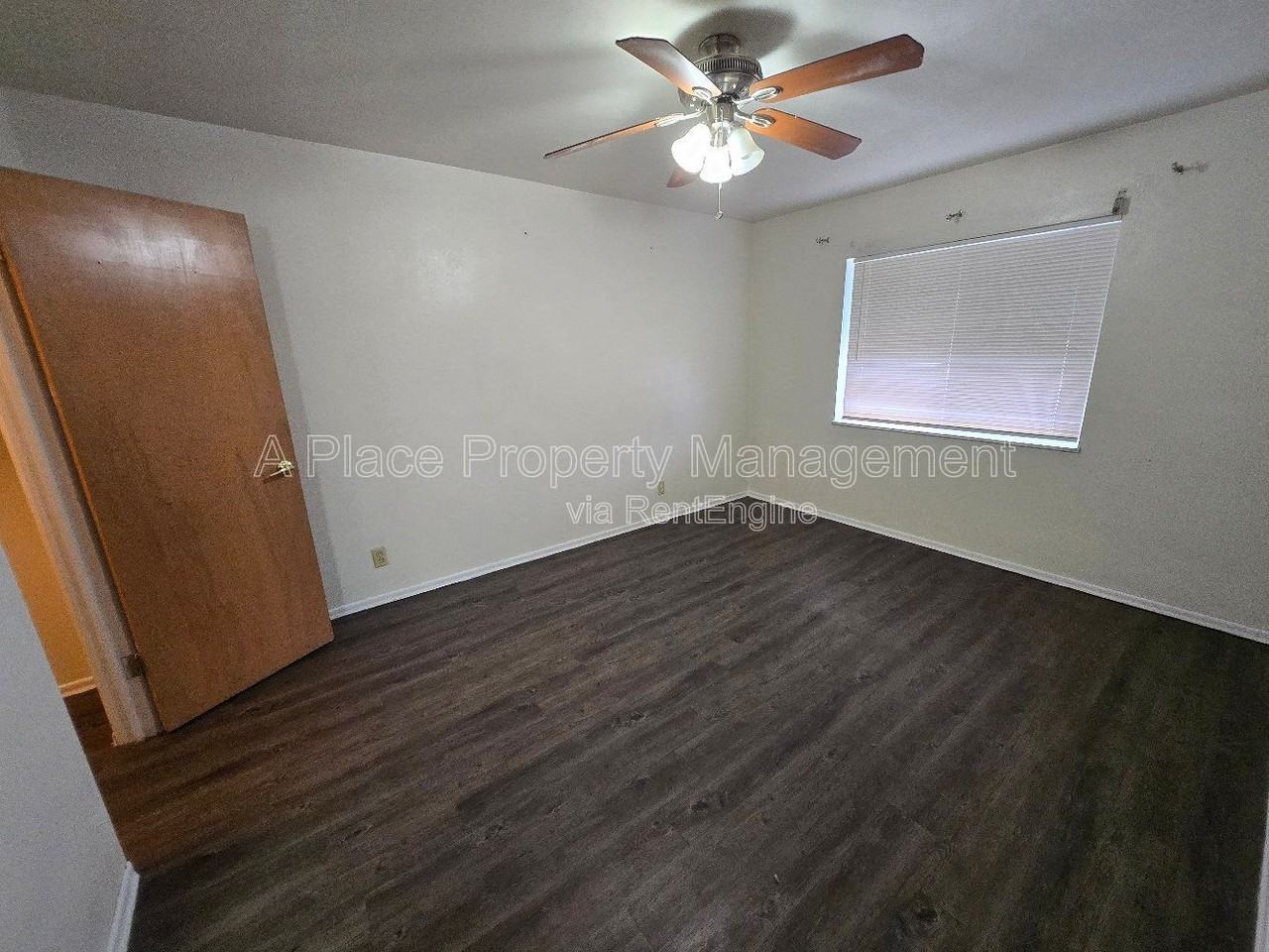 2727 Hampton Ave #206 - Photo 4 of 6