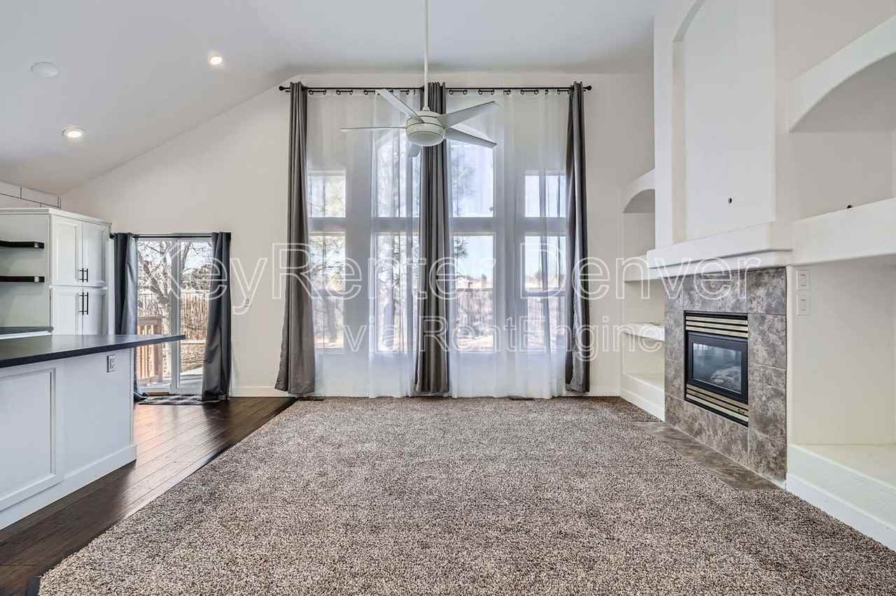 12703 Dexter Ct - Photo 3 of 12