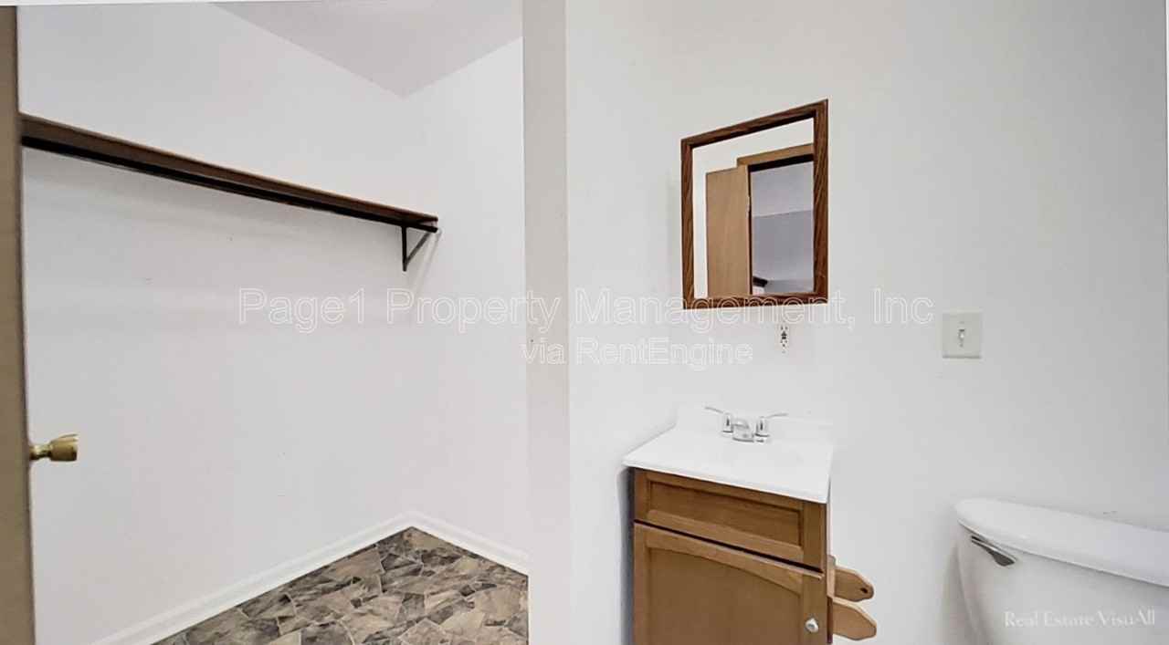 1608 E Rock Falls Rd #2 - Photo 4 of 10