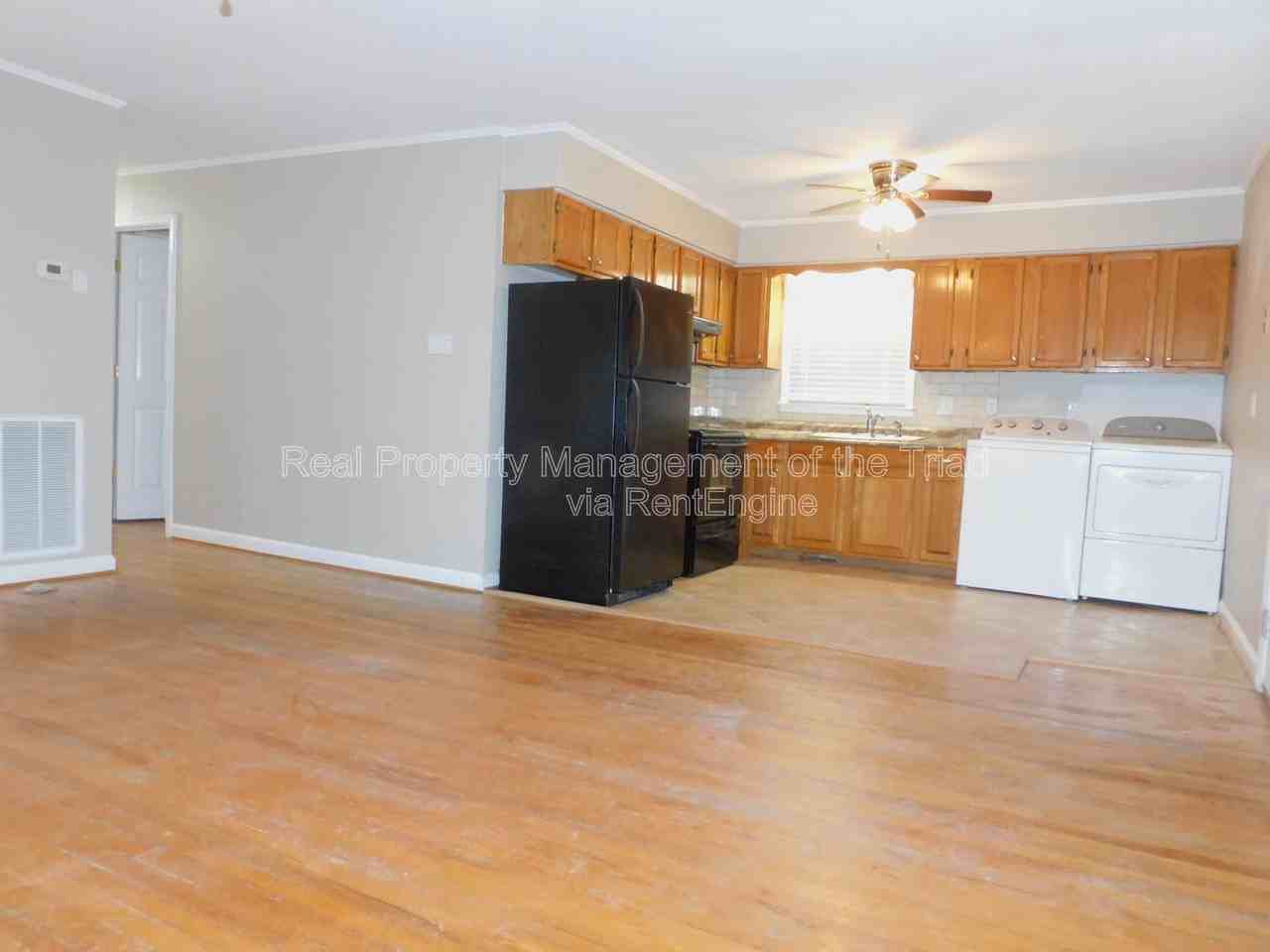 3445 Huffine Mill Rd - Photo 3 of 22