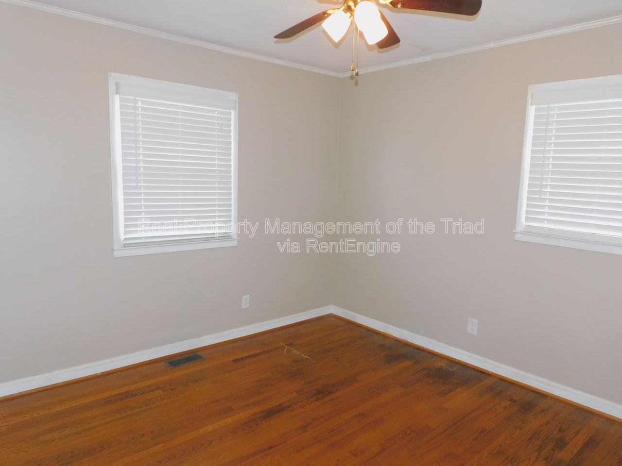 3445 Huffine Mill Rd - Photo 7 of 22