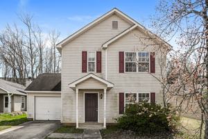 featured image of 2749 Fairstone Ave