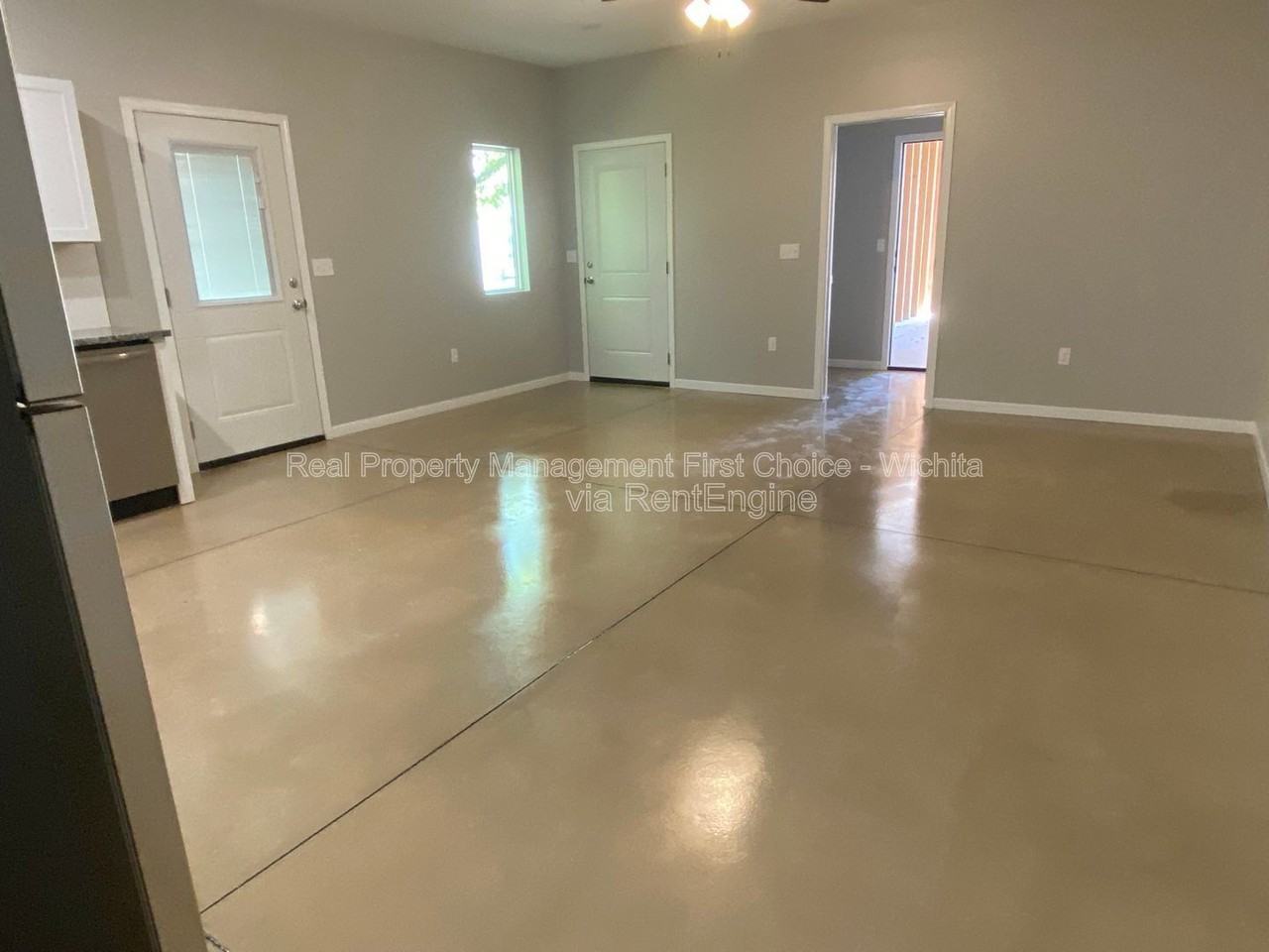 1813 N Madison Ave - Photo 2 of 19