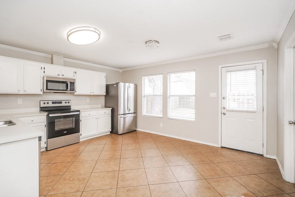 2931 Volturno Dr - Photo 7 of 16