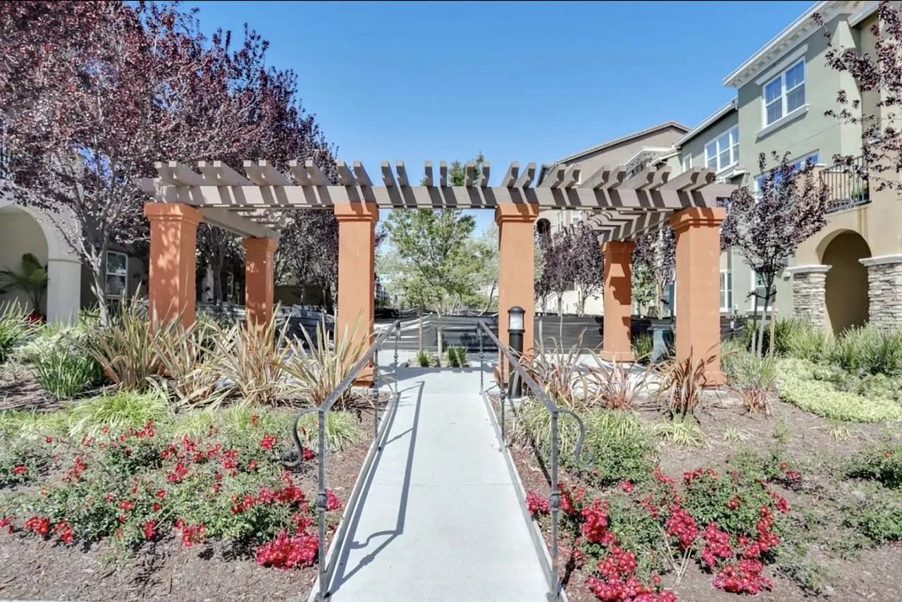 1997 Lee Way - Photo 2 of 19