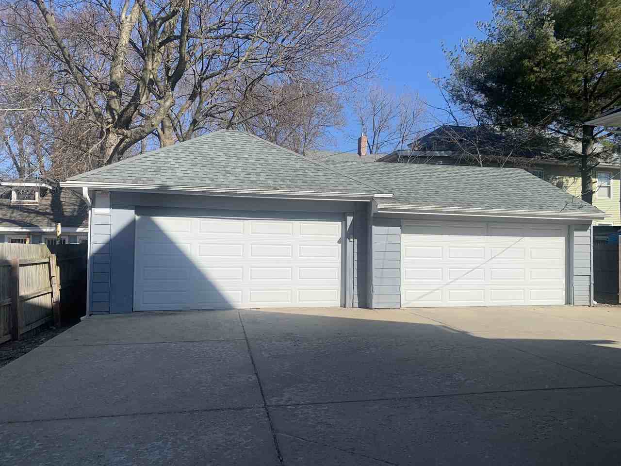 413 W Park Ave - Photo 7 of 11