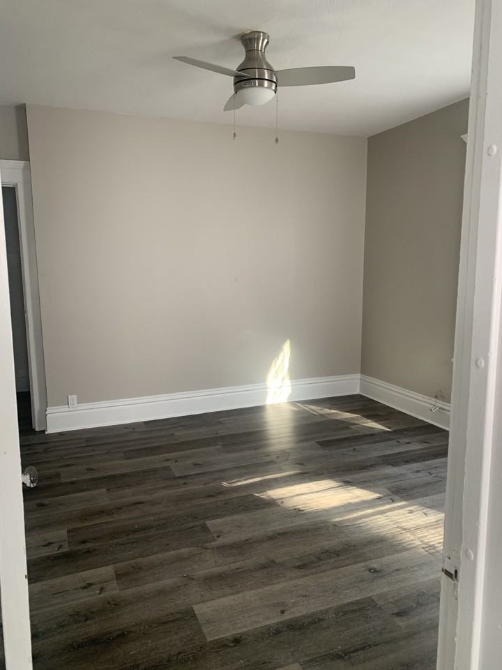 413 W Park Ave - Photo 3 of 11