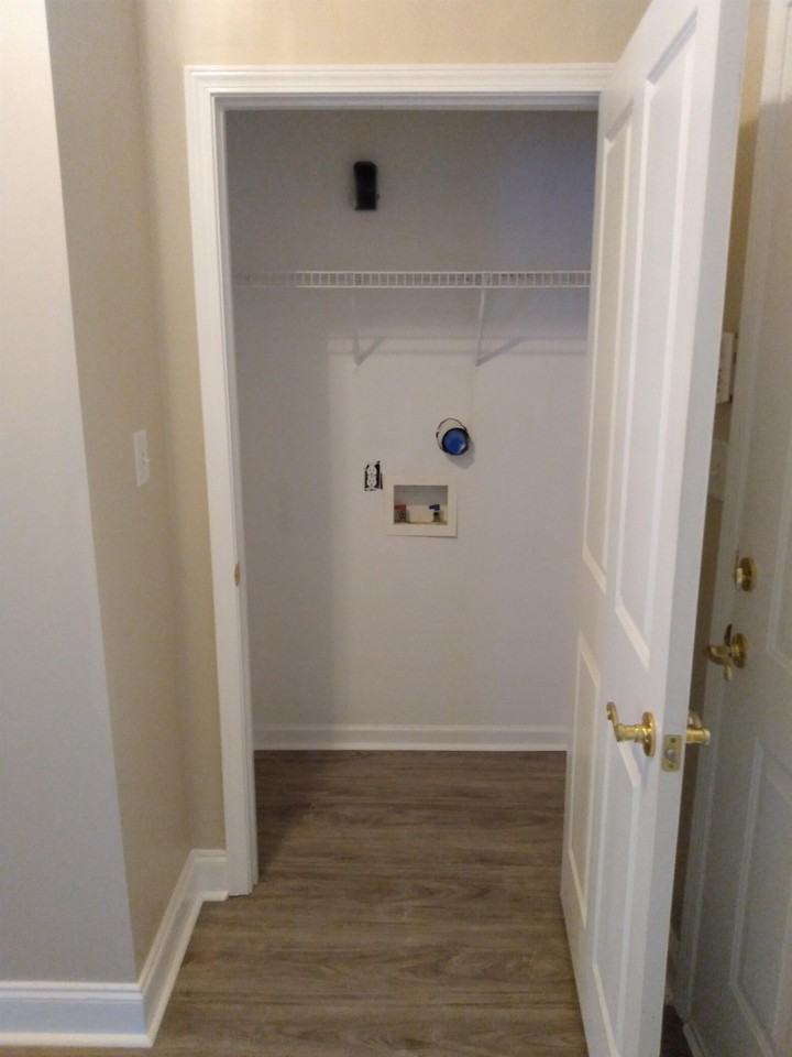 824 Howell Trce #102 - Photo 5 of 21