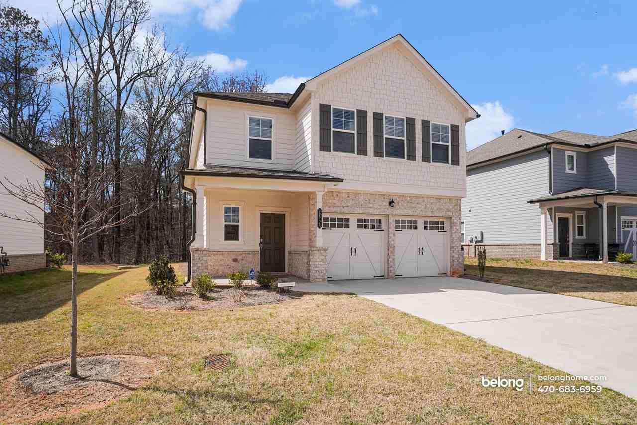 2468 Lennox Rd Se - Photo 2 of 32