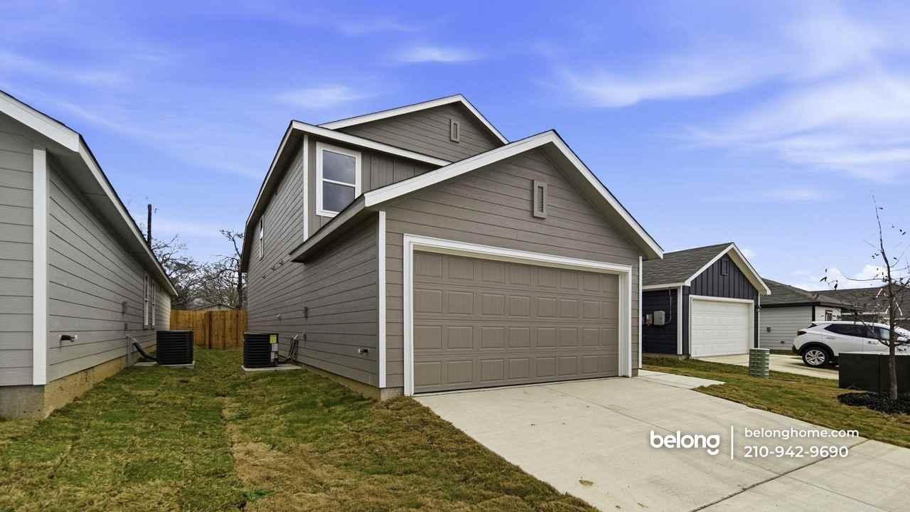 13864 Hidden Oasis - Photo 2 of 25