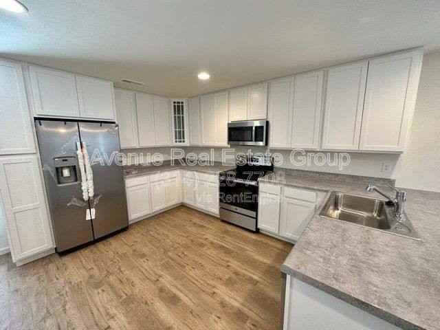 5585 Walden Ridge Dr - Photo 2 of 10