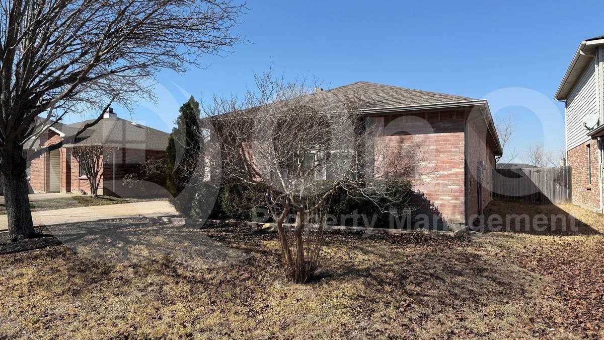 1309 Dawson Way - Photo 3 of 10