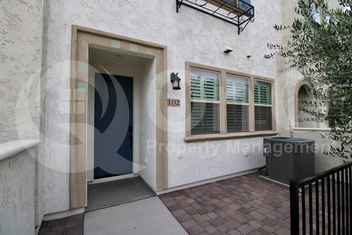 2633 S Catherine Dr #102 - Photo 3 of 10