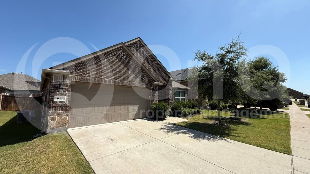 617 Brock Dr - Photo 2 of 10