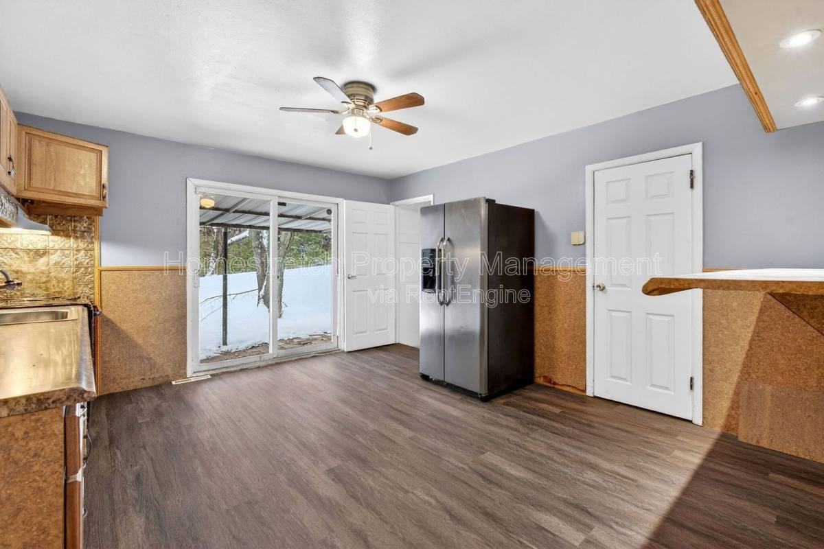2668 Daman Ct - Photo 3 of 10
