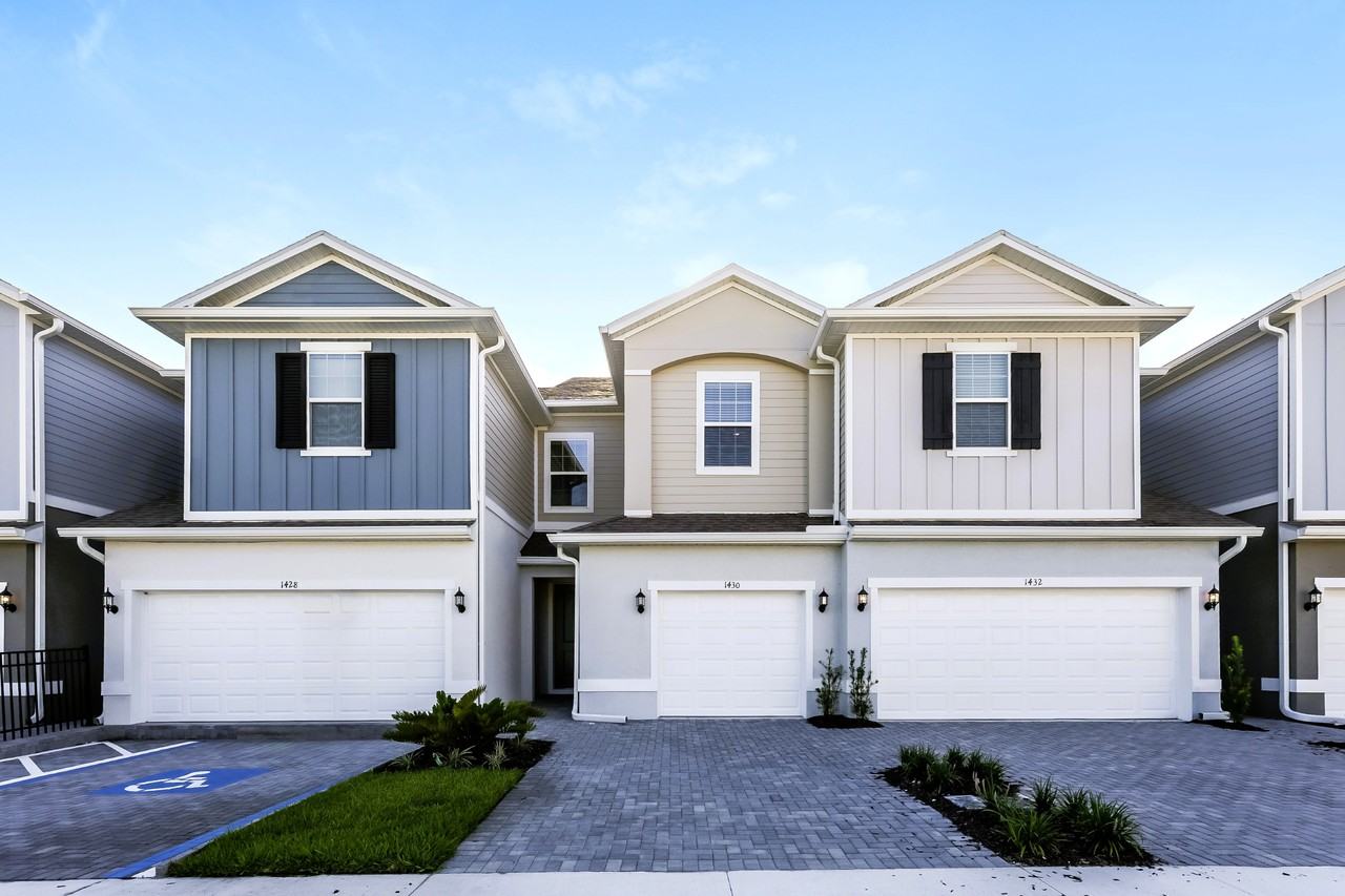 1425 Tristar Dr - Photo 7 of 39