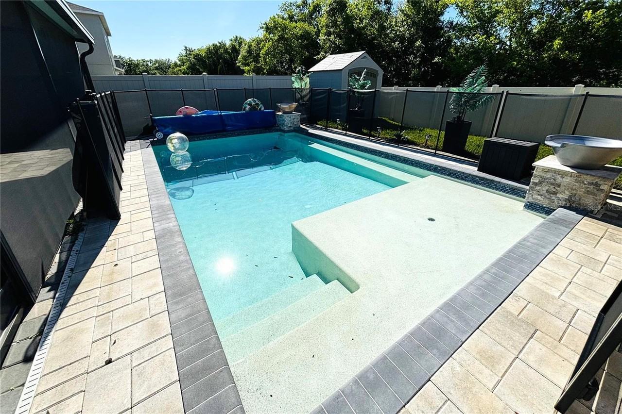 17035 Peaceful Valley Dr - Photo 2 of 21