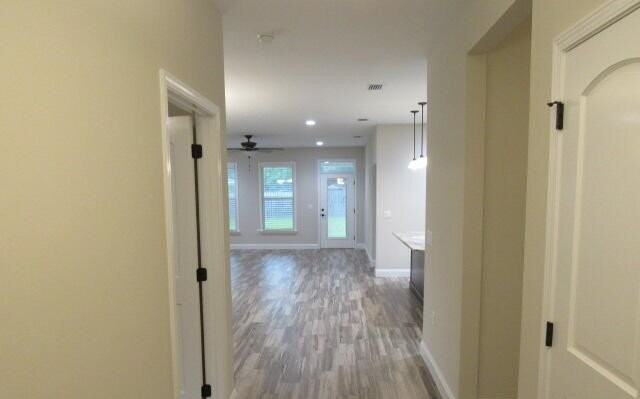 307 Riverside Dr - Photo 7 of 21