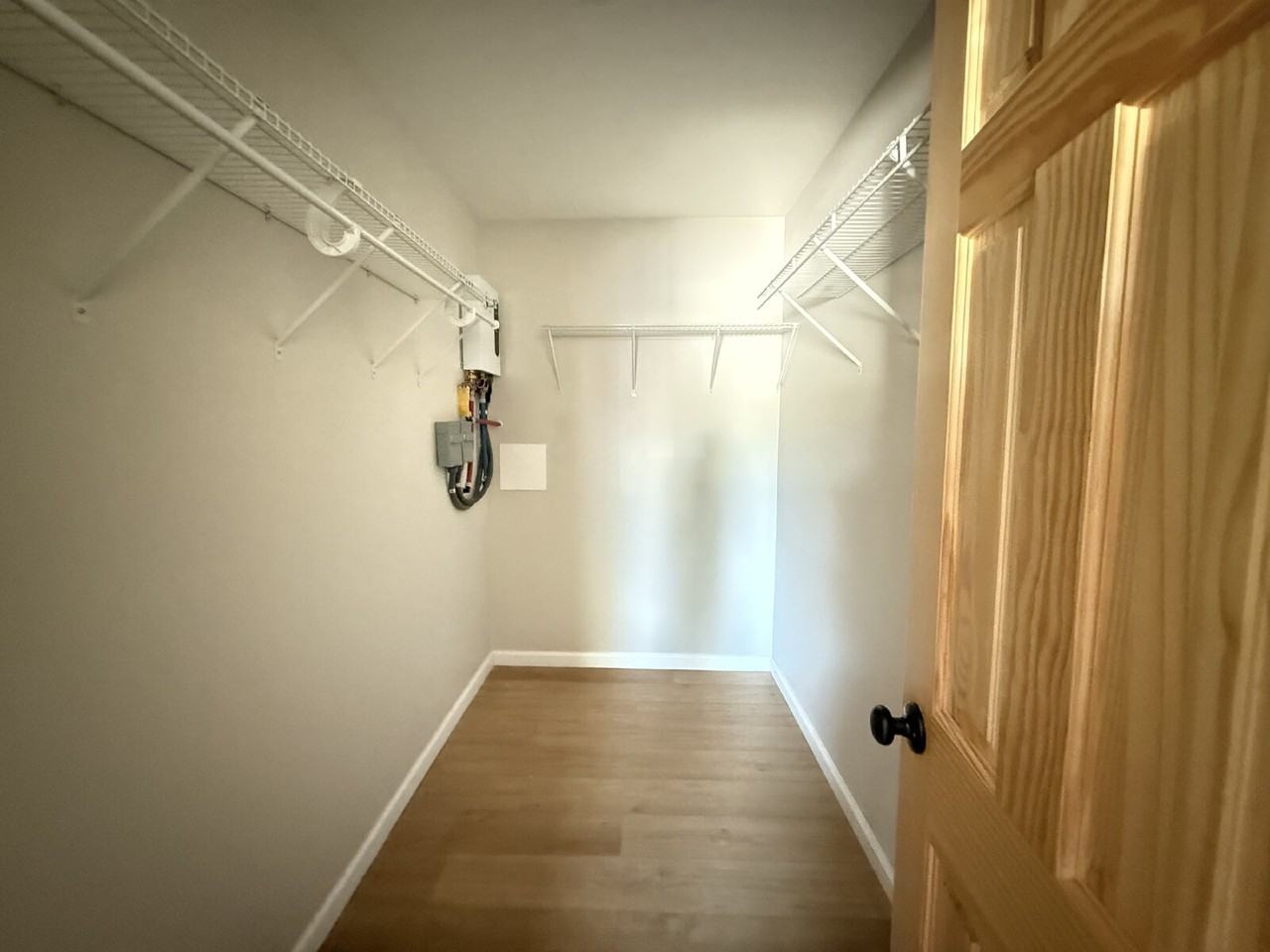 2980 Sevier Ave #D1 - Photo 5 of 10