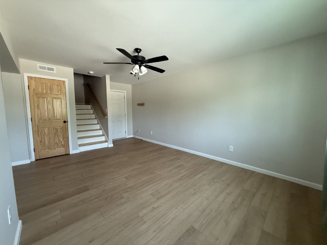 2980 Sevier Ave #D2 - Photo 2 of 10