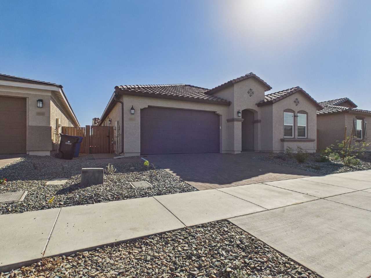 3131 N 97th Dr - Photo 3 of 27