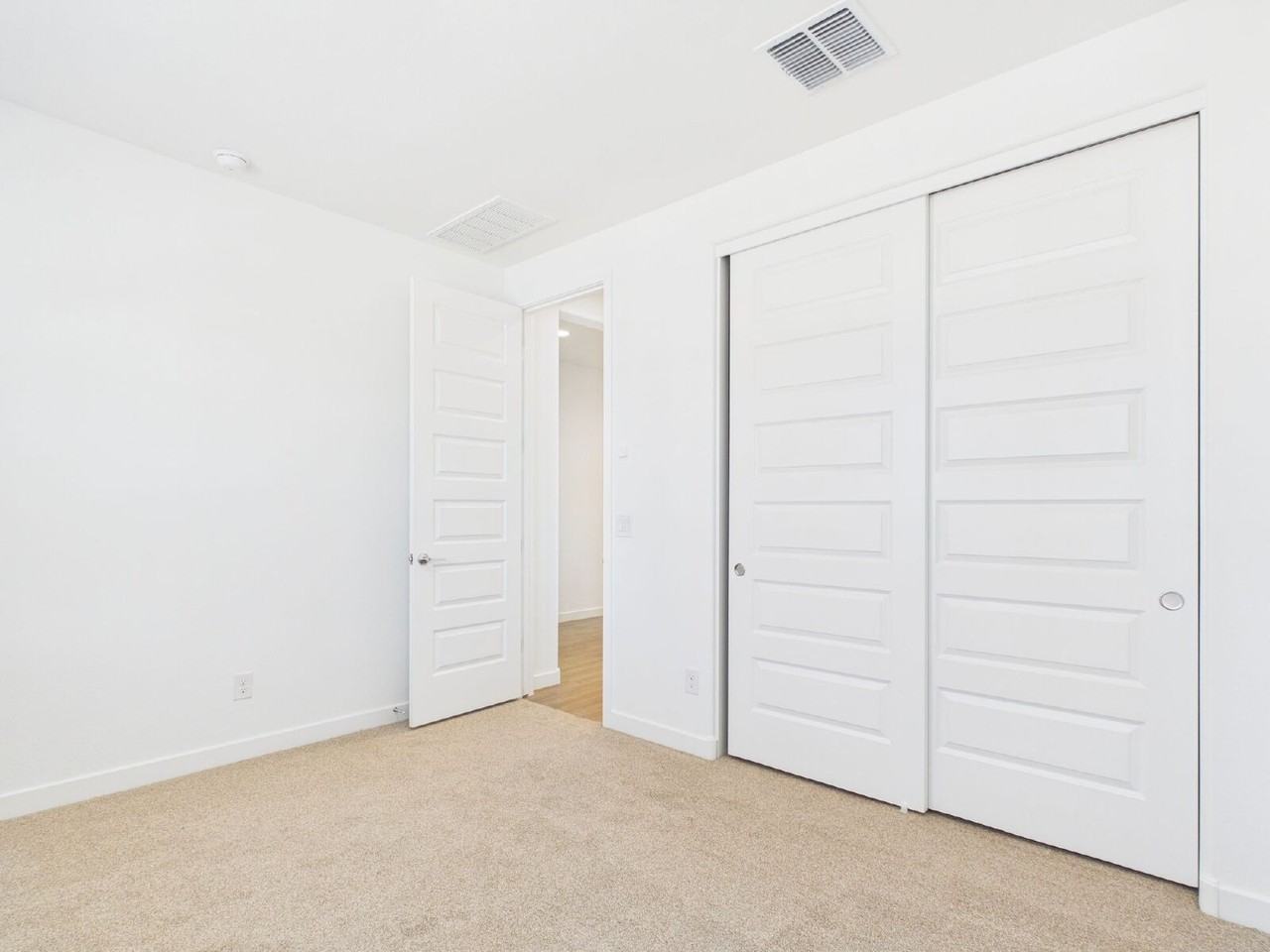 3131 N 97th Dr - Photo 5 of 27