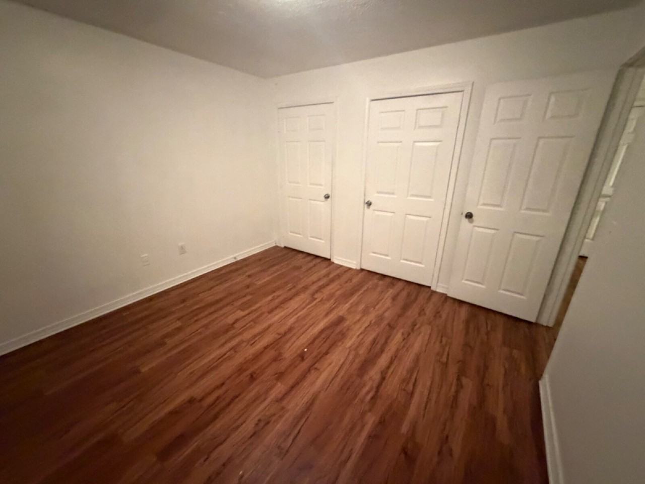 1202 Jamestown Way - Photo 5 of 28