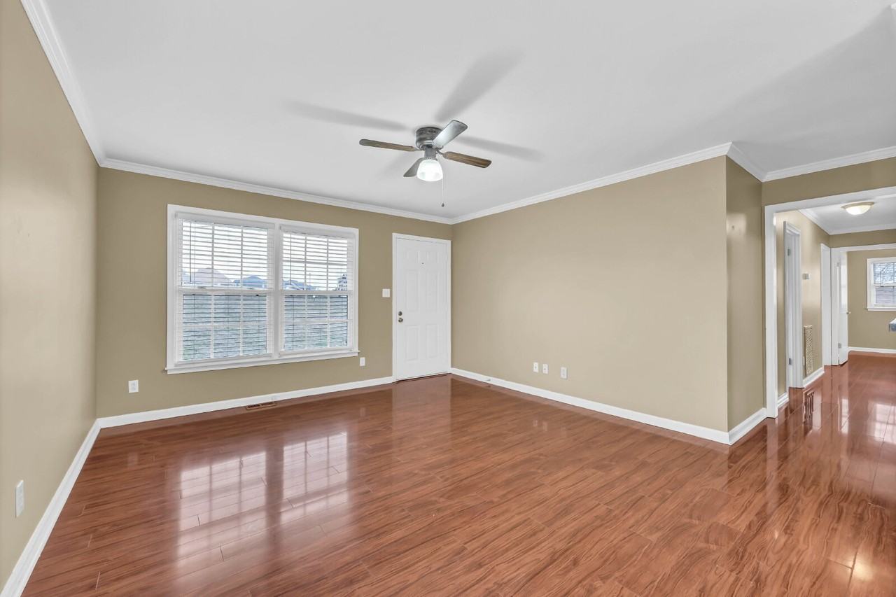 2546 Memorial Drive Ext - Photo 5 of 34