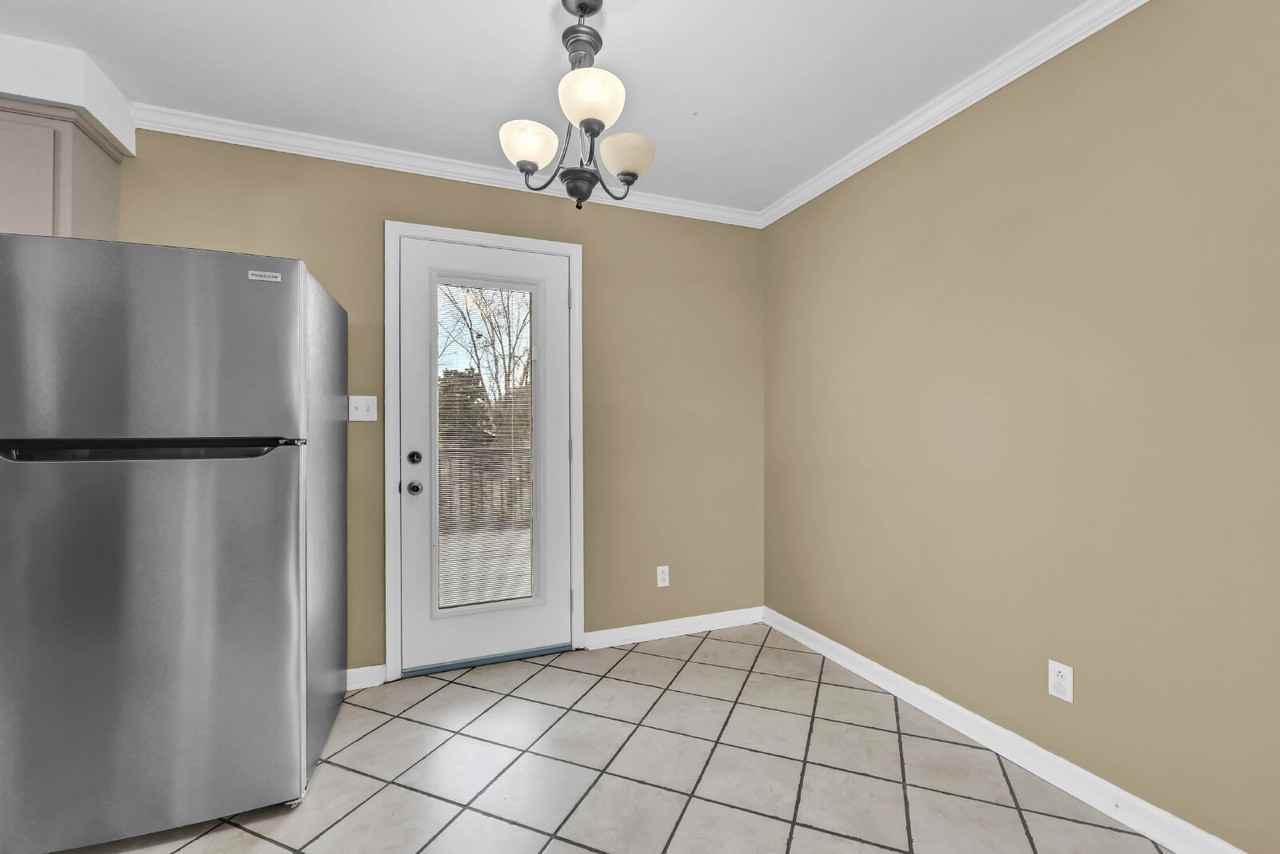 2546 Memorial Drive Ext - Photo 7 of 34