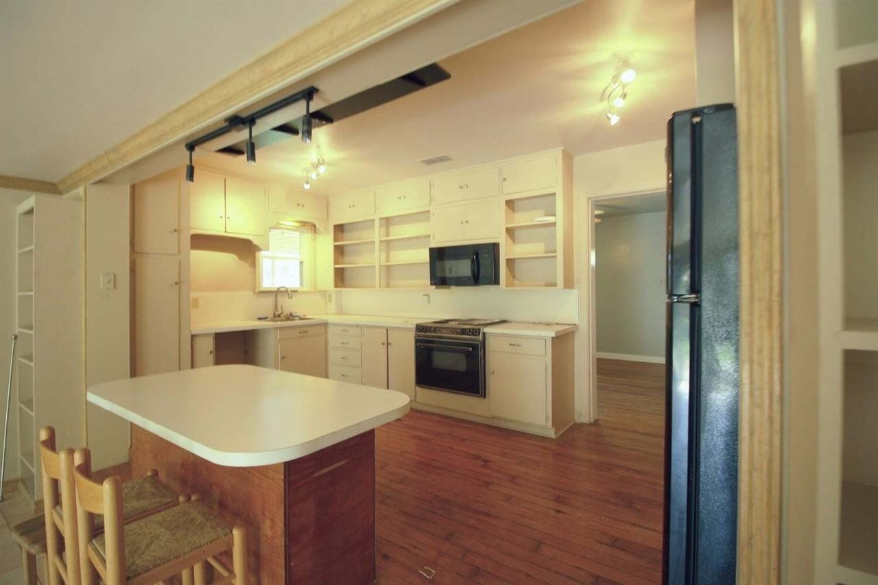 2611 28th St - Photo 7 of 23