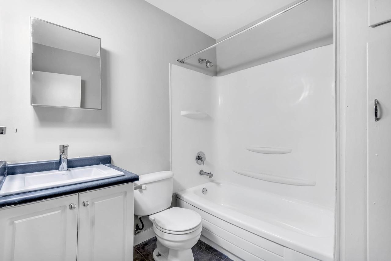 Heritage Townhomes - Photo 7 of 13