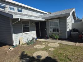 featured image of 3225 Oyster Bay Ave