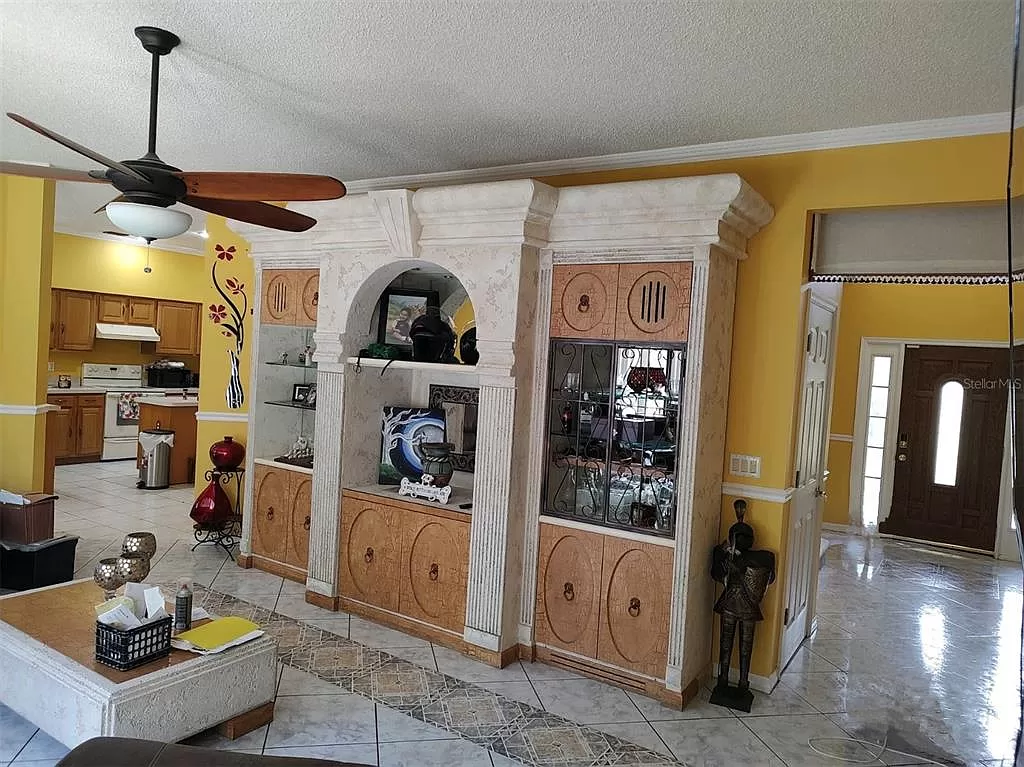 6415 Abbeydale Ct - Photo 6 of 9