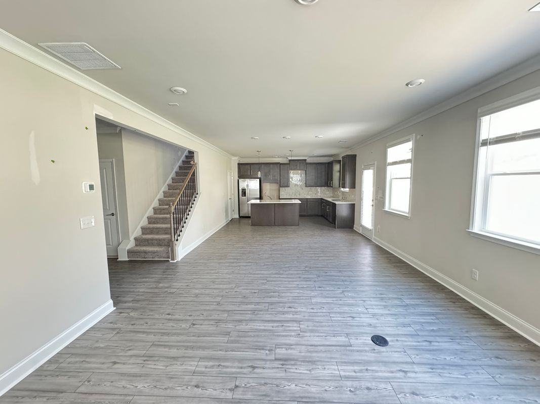 850 Elderberry Ct - Photo 2 of 41