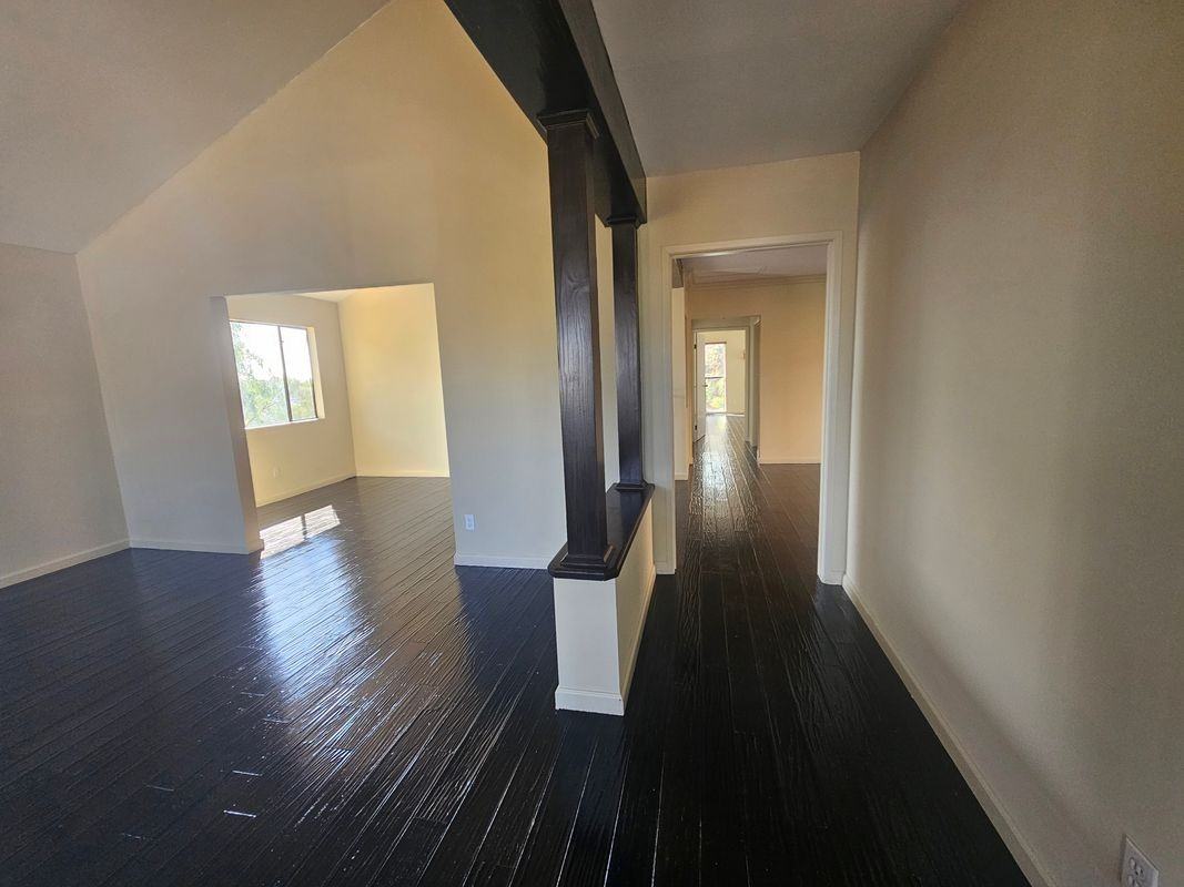 4804 Hillsdale Dr - Photo 5 of 45