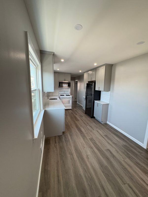 600 Bergen St ##2 - Photo 2 of 8