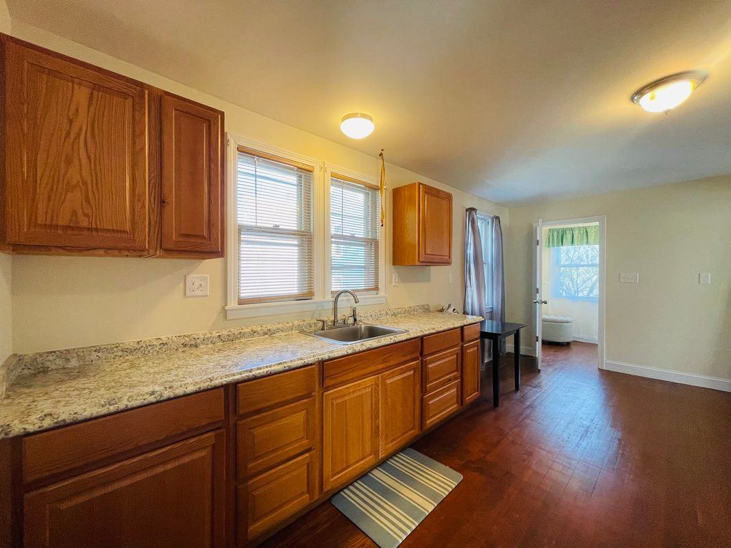 194 Washington Ave - Photo 6 of 6