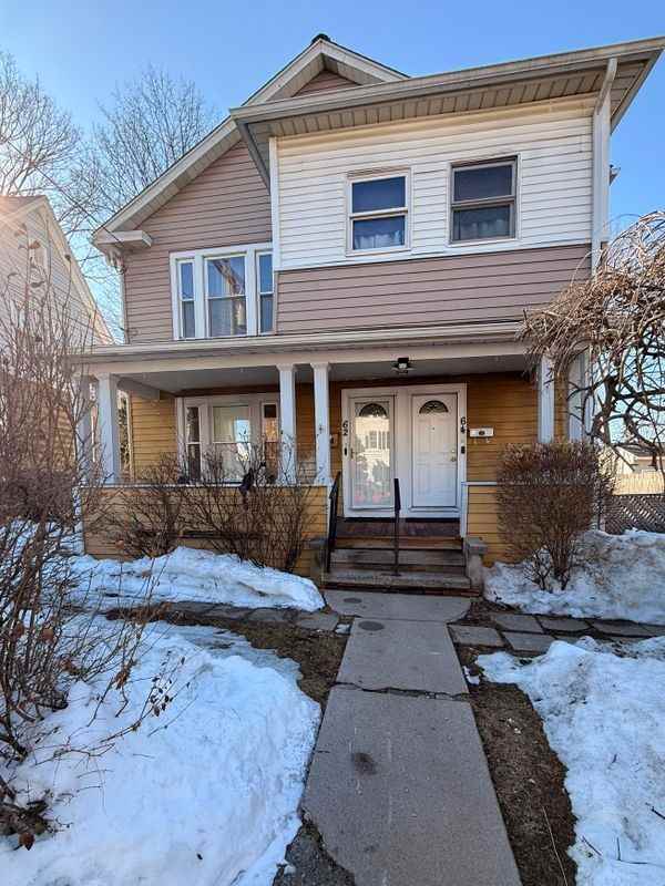 62 Putnam St - Photo 7 of 9