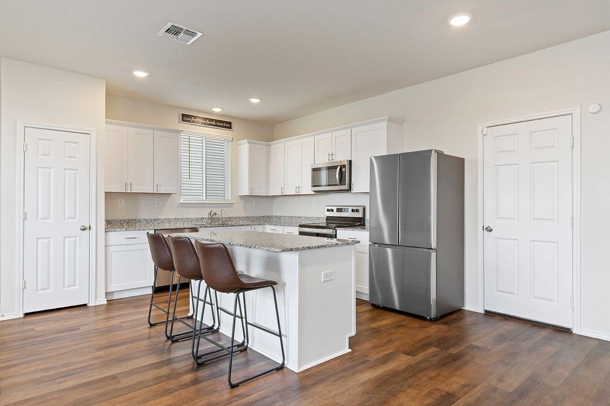 510 Autumn Rouge - Photo 4 of 42